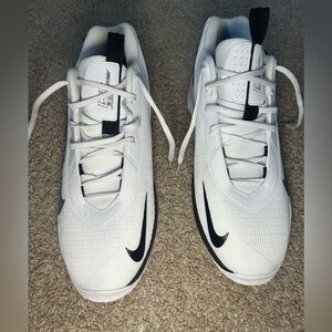 Nike White and Black Men's Shoes